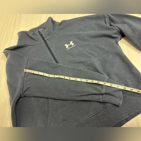 Woman’s Under Armour Navy/Grey Speckled Track Suit - Picture 14 of 16